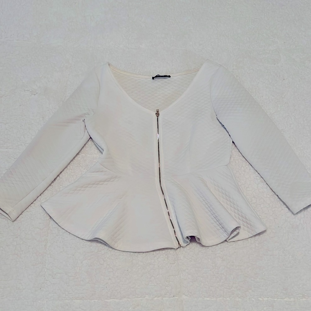 Soft quilted White peplum top